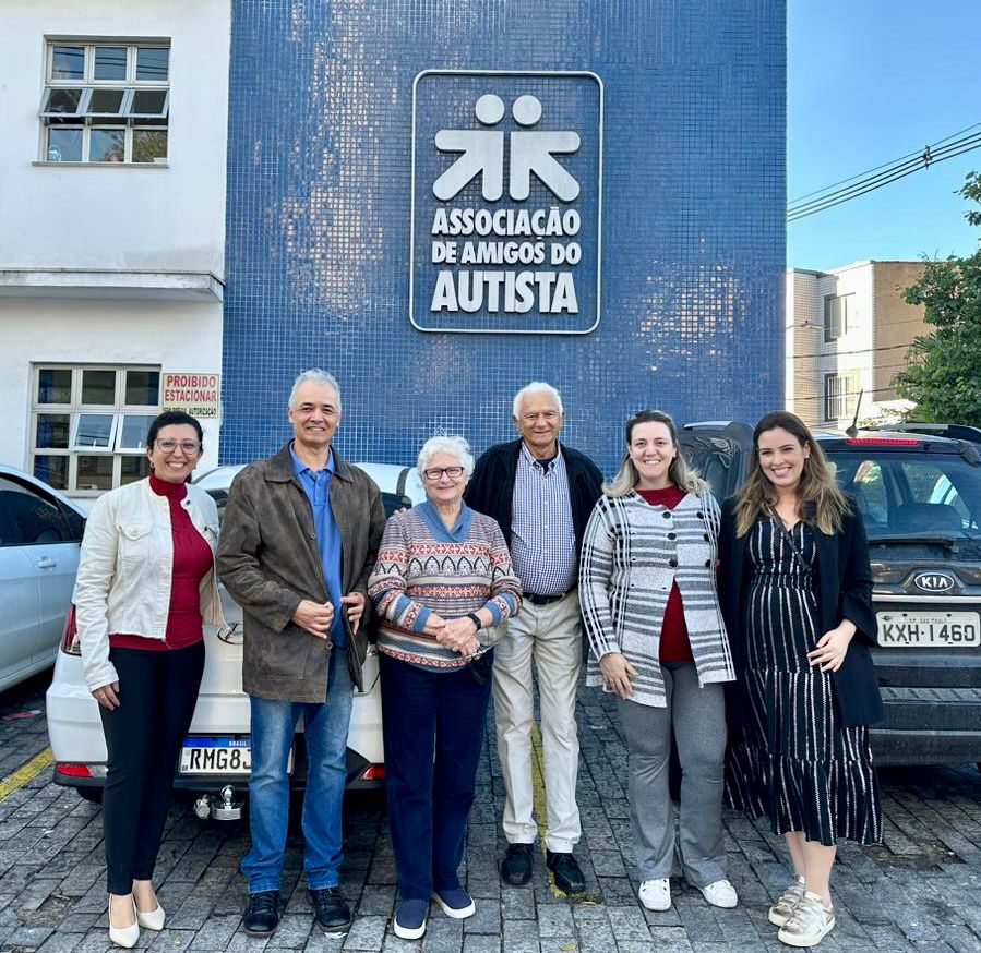 Superintendência do Varela visita Associação de Amigos do Autista em São Paulo