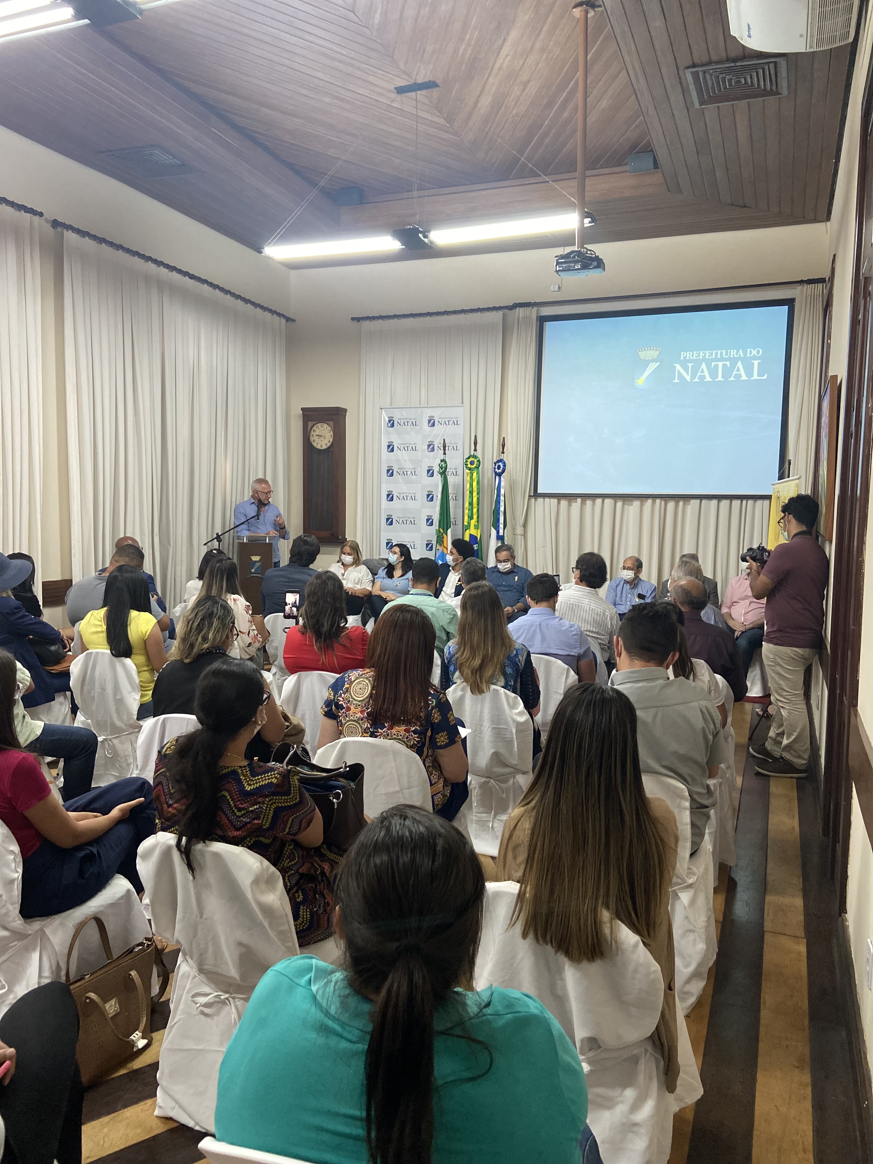 Coordenadora técnica do Varela participa de lançamento da campanha Setembro Dourado na Prefeitura do Natal