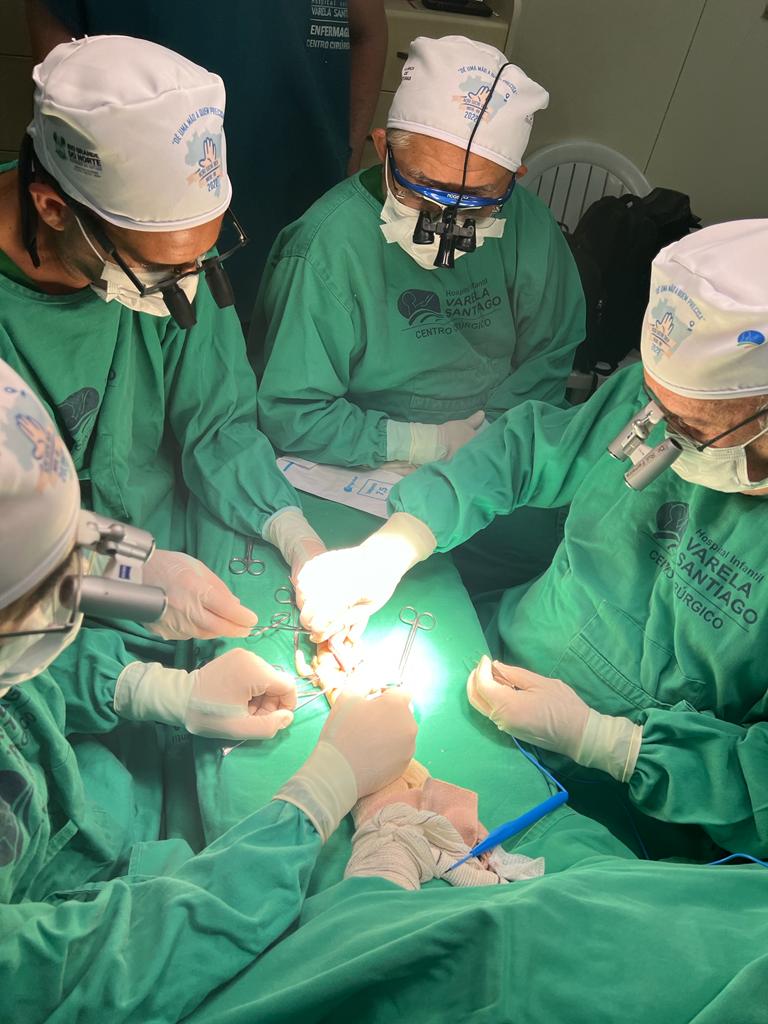 Hospital Infantil Varela Santiago recebe missão que fará cirurgias gratuitas em 25 crianças